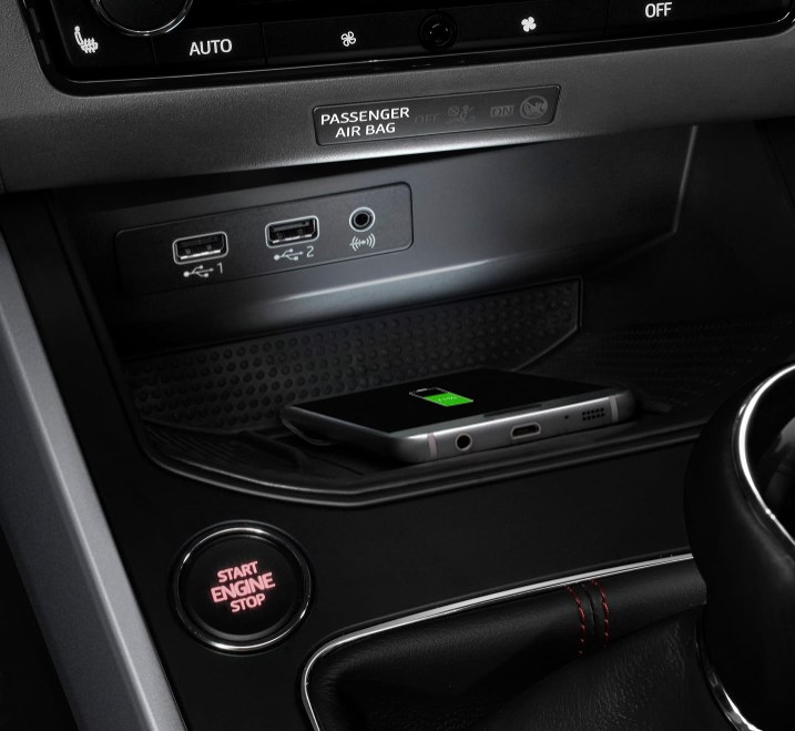 SEAT Arona - Wireless phone charger