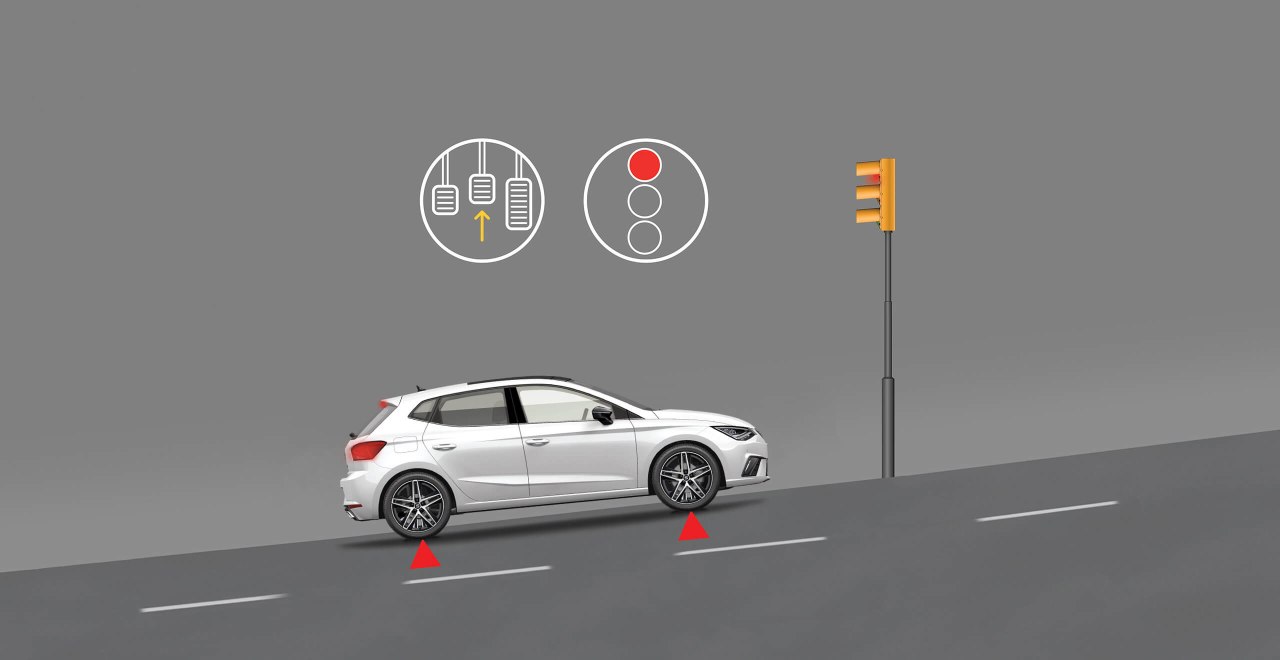 SEAT Ibiza - Car holding still on incline